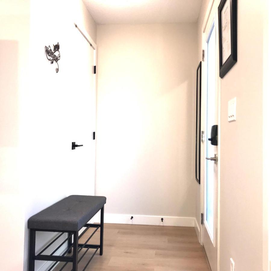 Brand New 2Br Condo With Outdoor Swimming Pool And Hot Tub Canmore Buitenkant foto